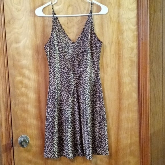 Sophia two-pieceRobe and nightgown small leopard - Picture 9 of 14